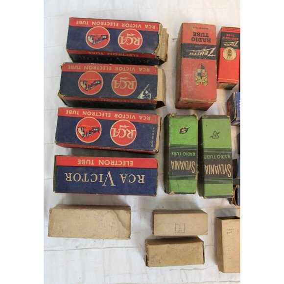 33 Pc VTG 40's 50's Radio Electron Tube Lot TV Vacuum Light RCA Zenith Fall Out - Picture 6 of 8